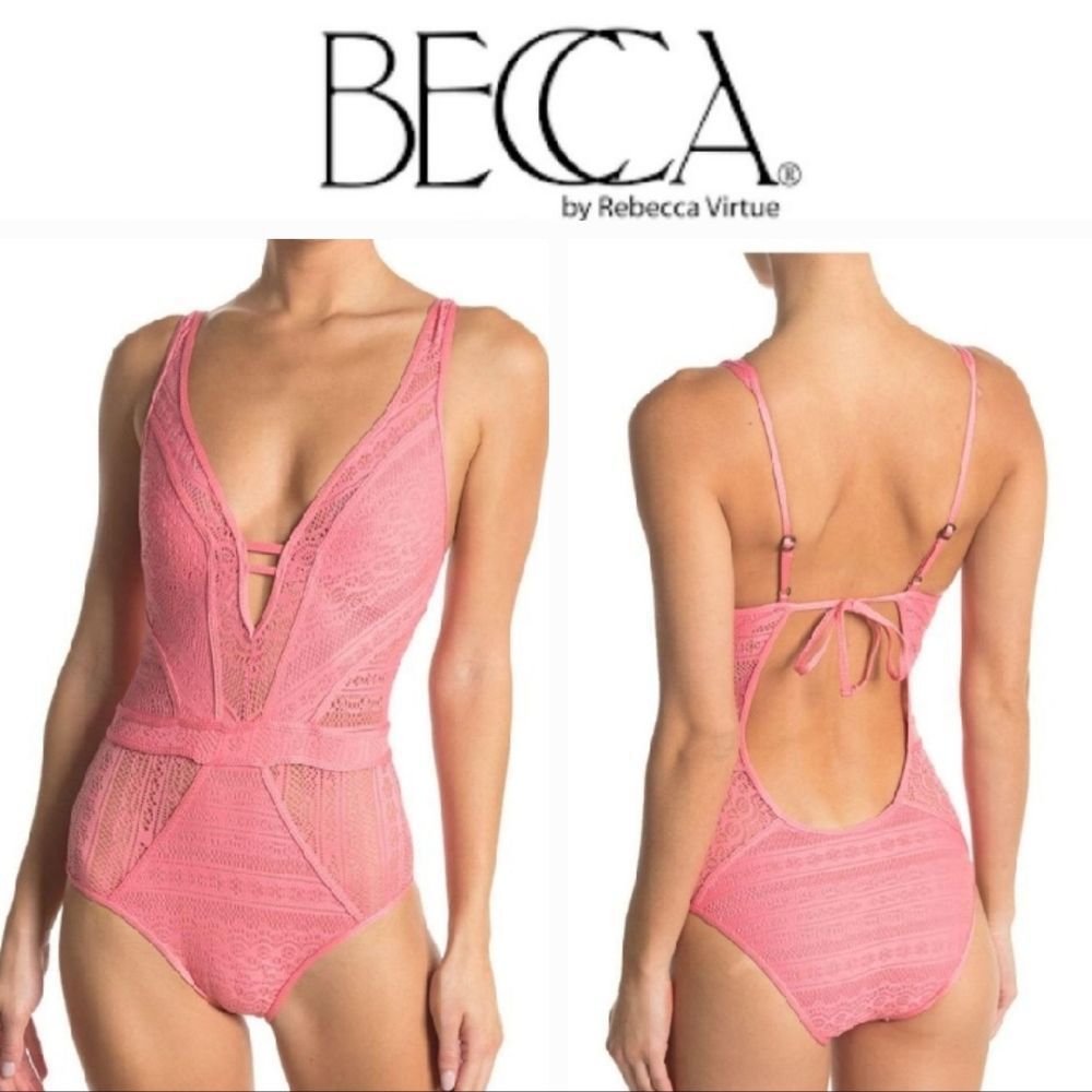 BECCA Crochet Plunge Show & Tell One Piece Swimsuit Size small